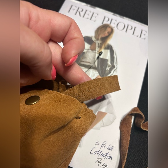 NWOT Free People Leather Pouchette SOOO SOFT! - Picture 2 of 6